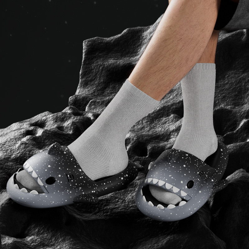 Cute Cartoon Shark Slippers Fo - огляд і ціна Men'S Shoes To Women'S Size